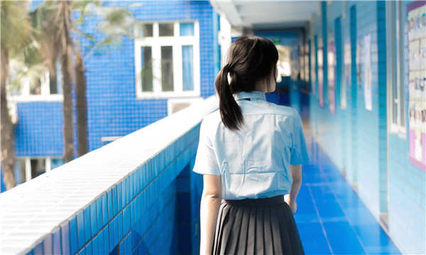 井研如何找到一个可以帮助我生孩子的女人？